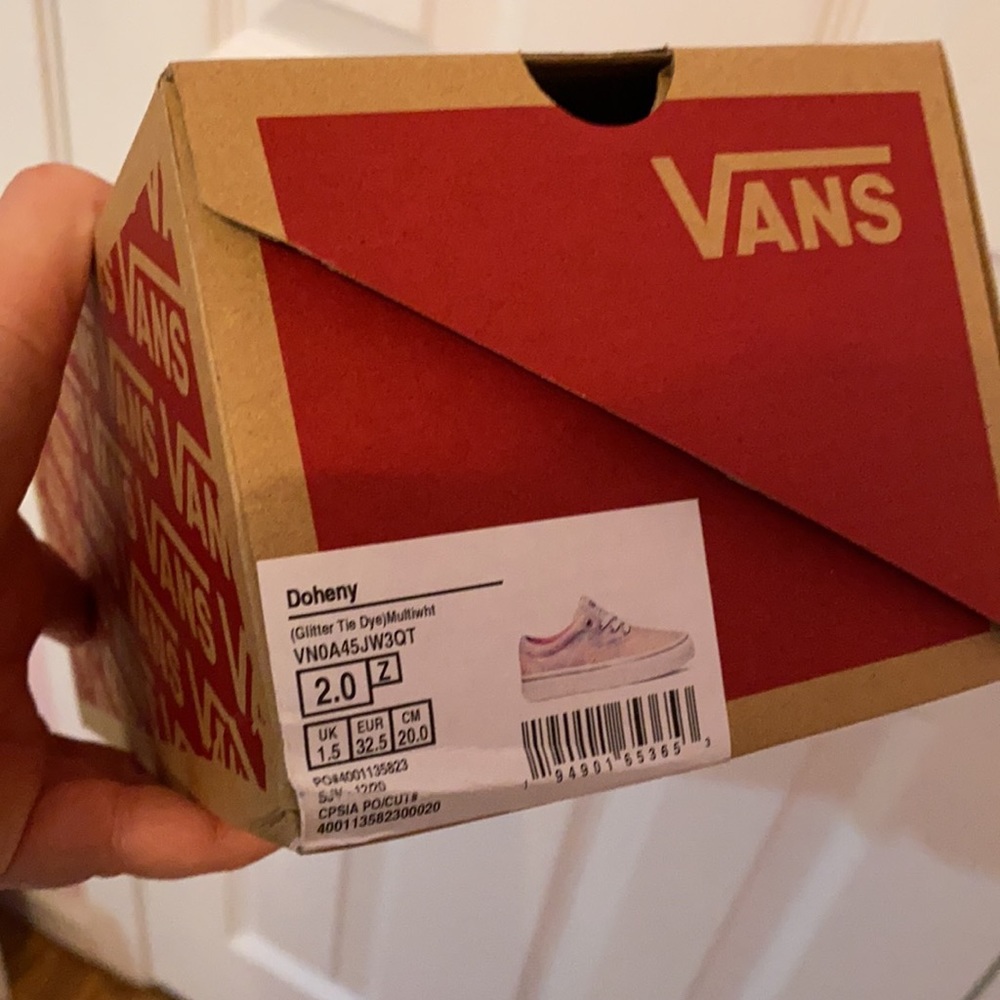 Girls Tie-Dye Vans, size 2 - Picture 4 of 4